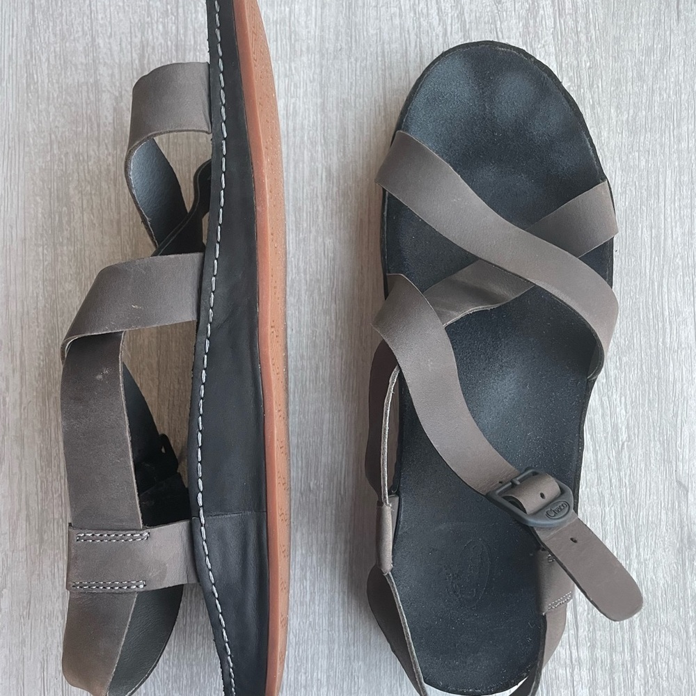 Chaco women’s leather sandals size 11